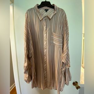 Woman’s Plus Size Button Down
